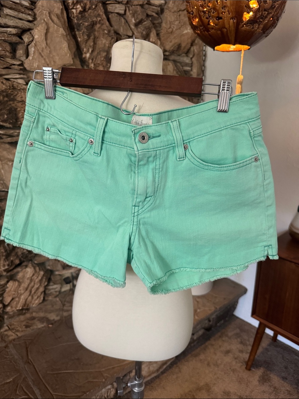 Levi’s Mint Green Women’s stretch Denim Shorts
